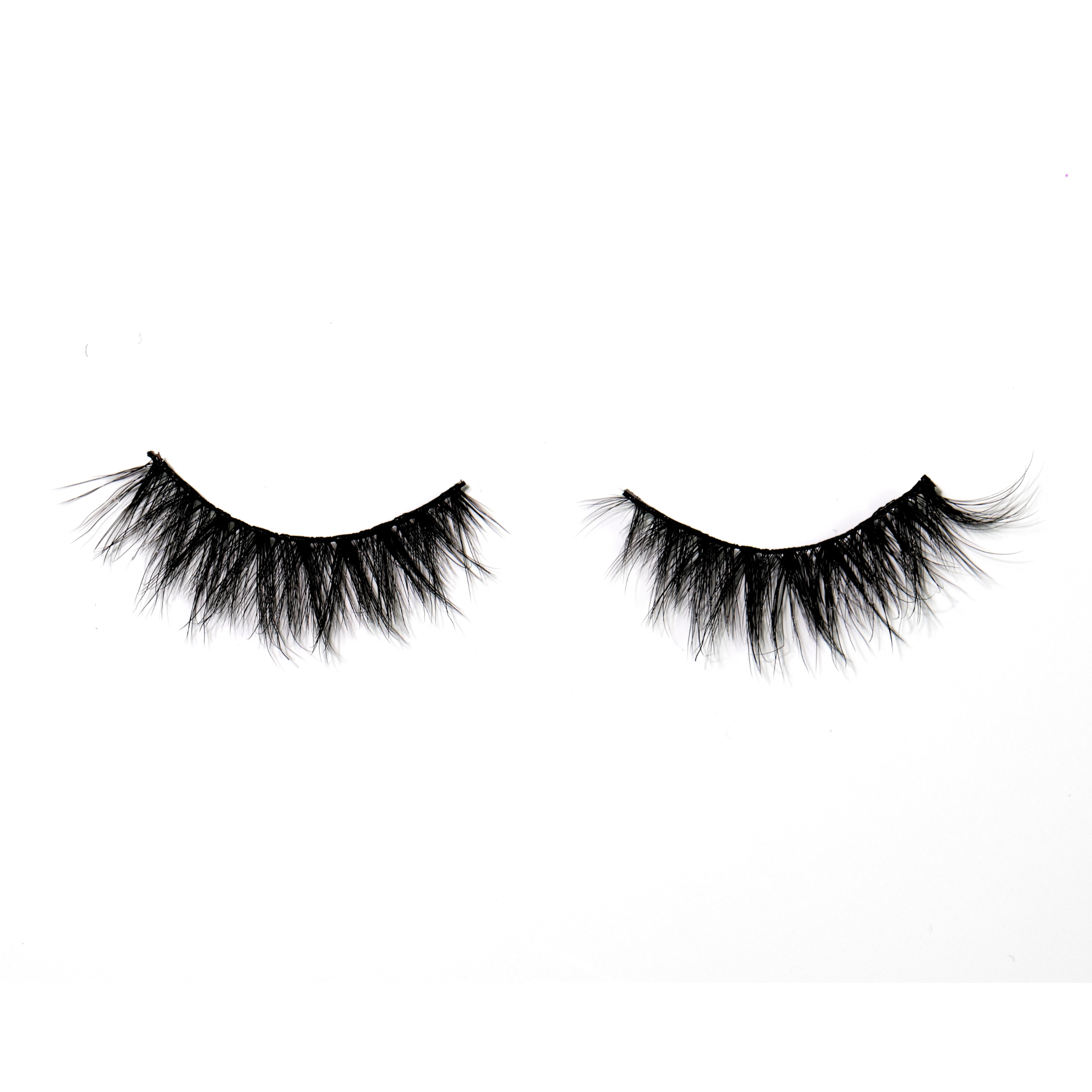 Main Character Lashes
