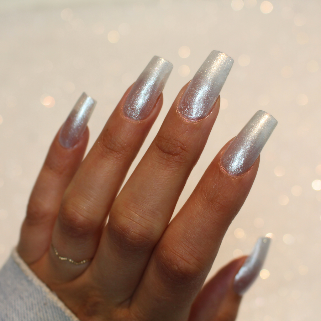 Glisten Nail Lacquer